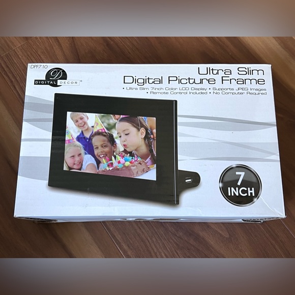 DIGITAL DECOR Ultra Slim Digital Picture Frame 7-Inch Color LCD Display DPF710 - Picture 1 of 2